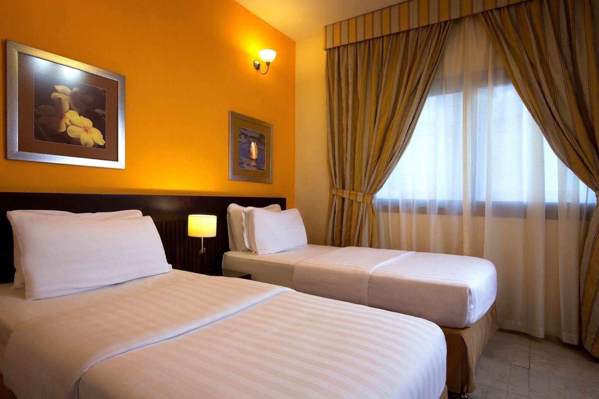 Time Topaz Aparthotel 3*